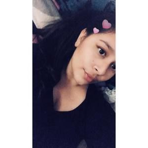 Meet your Posher, Roxana